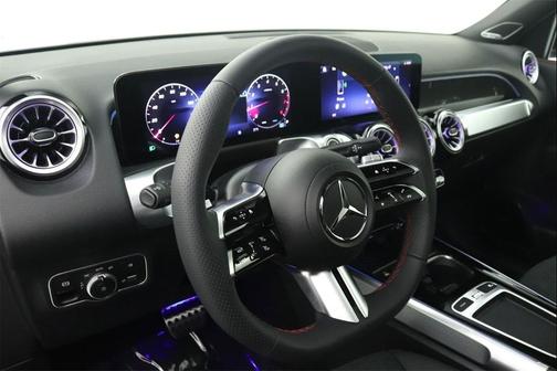 2025 Mercedes-Benz GLB 250 Base