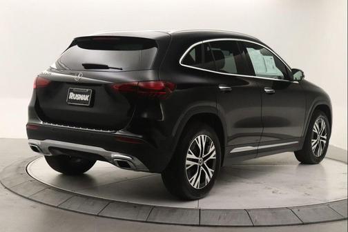 2025 Mercedes-Benz GLA 250 Base