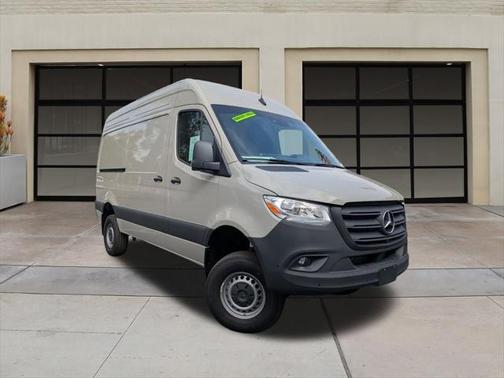 2024 Mercedes-Benz Sprinter 2500 Standard Roof 4-Cyl Diesel HO