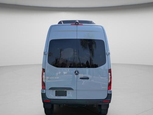 2025 Mercedes-Benz Sprinter 2500 144 WB Standard Roof Passenger