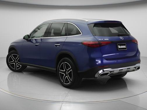 Starling Blue Metallic 2026 Mercedes-Benz GLC 300 Base