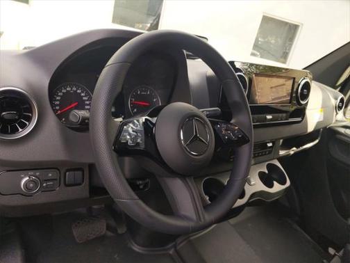 2025 Mercedes-Benz Sprinter 2500 High Roof 4-Cyl Diesel HO Select