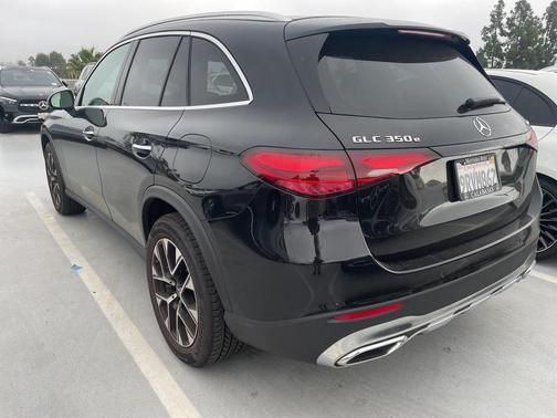 2025 Mercedes-Benz GLC 350e Base