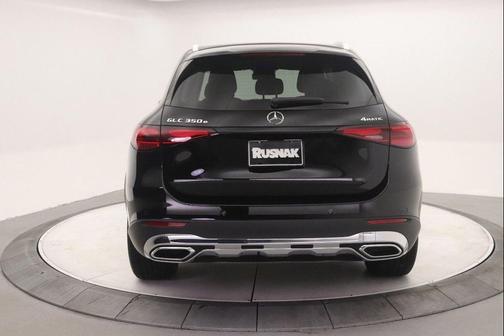 2025 Mercedes-Benz GLC 350e Base