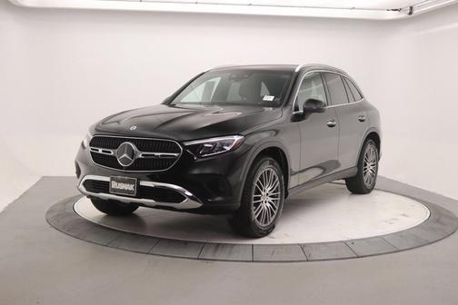 2026 Mercedes-Benz GLC 300 Base