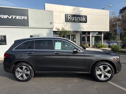 2022 Mercedes-Benz GLC 300 