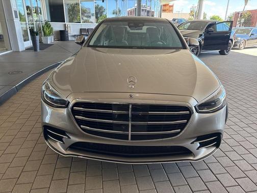 2023 Mercedes-Benz S-Class 4MATIC