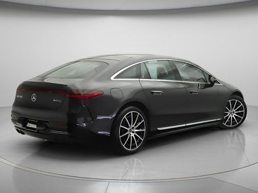 Graphite Gray Metallic 2023 Mercedes-Benz EQS 580 Base 4MATIC
