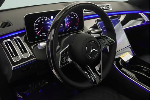 2885 / MANUFAKTUR 2026 Mercedes-Benz S-Class Base