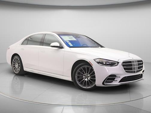 2885 / MANUFAKTUR 2026 Mercedes-Benz S-Class Base