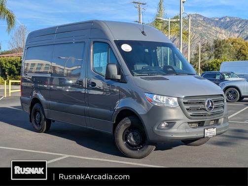 2025 Mercedes-Benz Sprinter 2500 