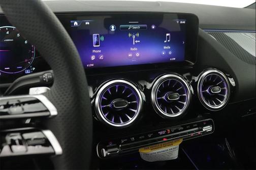 2026 Mercedes-Benz GLA 250 4MATIC