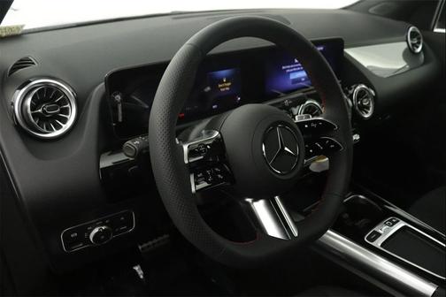 2026 Mercedes-Benz GLA 250 4MATIC