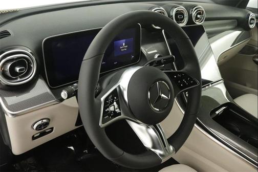 2025 Mercedes-Benz GLC 300 Base