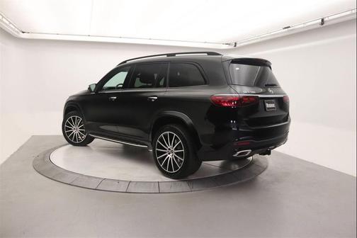 2026 Mercedes-Benz GLS 580 4MATIC