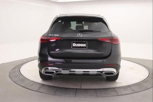 2026 Mercedes-Benz GLC 300 Base