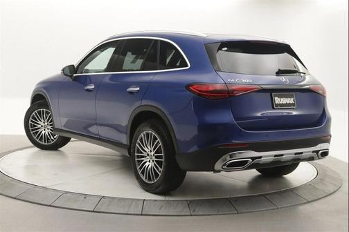 2026 Mercedes-Benz GLC 300 Base