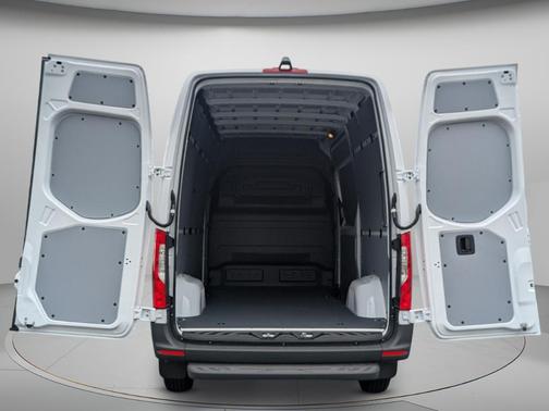 2026 Mercedes-Benz Sprinter 2500 Standard Roof