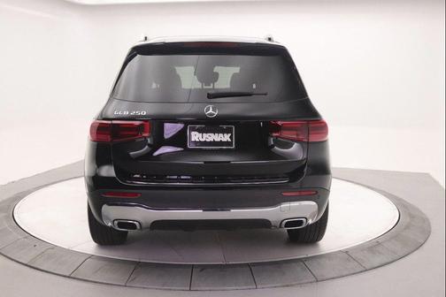 2025 Mercedes-Benz GLB 250 Base