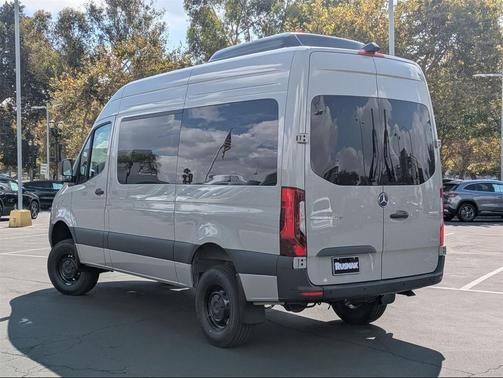 2025 Mercedes-Benz Sprinter 2500 Standard Roof 4-Cyl Diesel HO