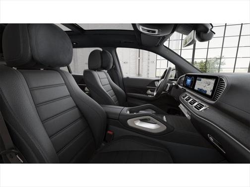 2025 Mercedes-Benz GLS 580 4MATIC