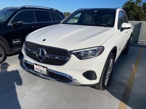 2025 Mercedes-Benz GLC 300 4MATIC