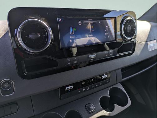 2025 Mercedes-Benz Sprinter 2500 Standard Roof