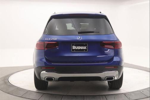 2026 Mercedes-Benz GLB 250 Base