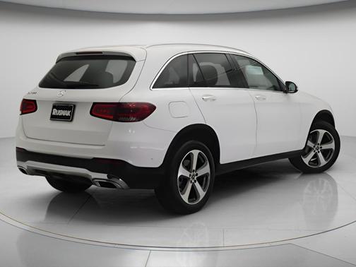 Polar White 2022 Mercedes-Benz GLC 300 Base