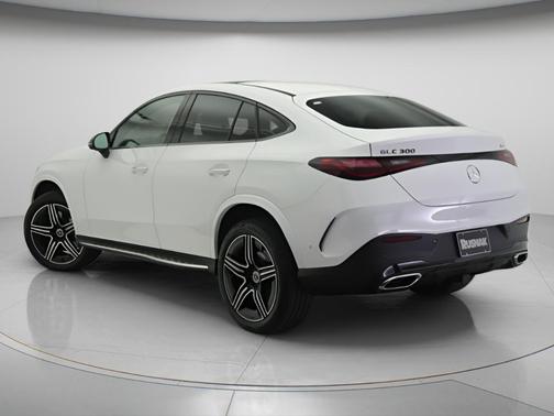White 2026 Mercedes-Benz GLC 300 Base 4MATIC