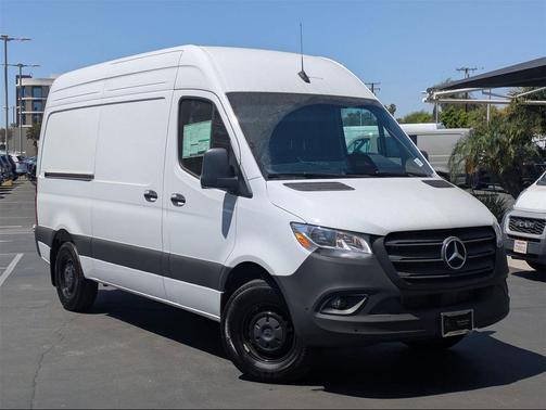 2025 Mercedes-Benz Sprinter 2500 Standard Roof