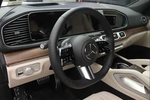 2026 Mercedes-Benz GLS 580 4MATIC