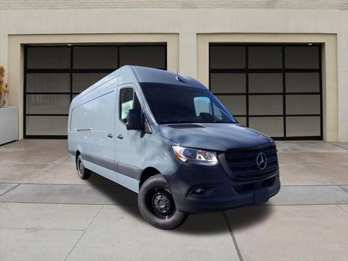 2025 Mercedes-Benz Sprinter 2500 High Roof 4-Cyl Diesel HO