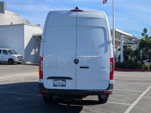 2025 Mercedes-Benz Sprinter 2500 High Roof