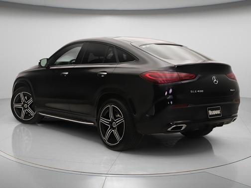 Black 2026 Mercedes-Benz GLE 450 4MATIC