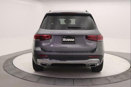 2022 Mercedes-Benz GLB 250 Base