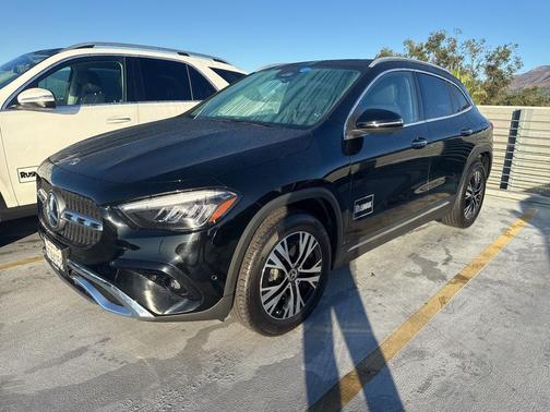 2025 Mercedes-Benz GLA 250 4MATIC