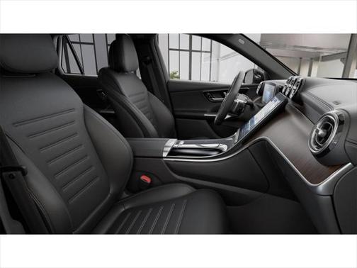 2025 Mercedes-Benz GLC 350e Base