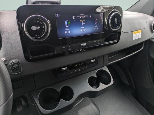 2026 Mercedes-Benz Sprinter 2500 Standard Roof
