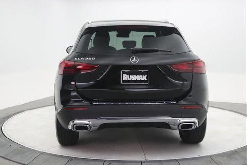 2025 Mercedes-Benz GLA 250 4MATIC