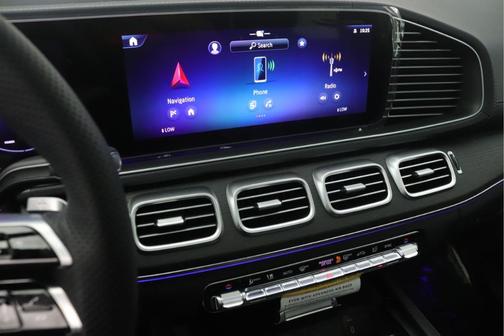 2956 / MANUFAKTUR 2026 Mercedes-Benz GLS 450 4MATIC