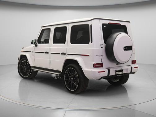 2659 / MANUFAKTUR 2026 Mercedes-Benz AMG G 63 Base