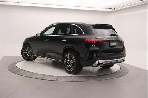 2025 Mercedes-Benz GLC 300 Base