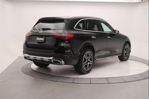 2025 Mercedes-Benz GLC 300 Base