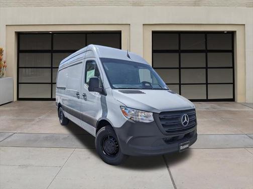 2025 Mercedes-Benz Sprinter 2500 Standard Roof