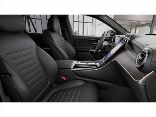2025 Mercedes-Benz GLC 350e Base