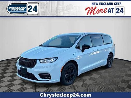 2023 Chrysler Pacifica Hybrid Limited