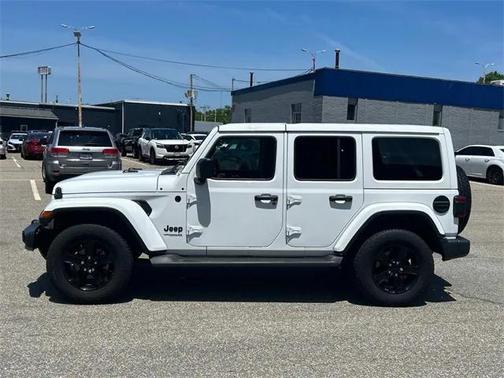 2021 Jeep Wrangler Unlimited Sahara Altitude 4x4
