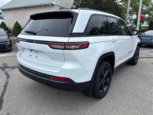 2024 Jeep Grand Cherokee Altitude X 4x4