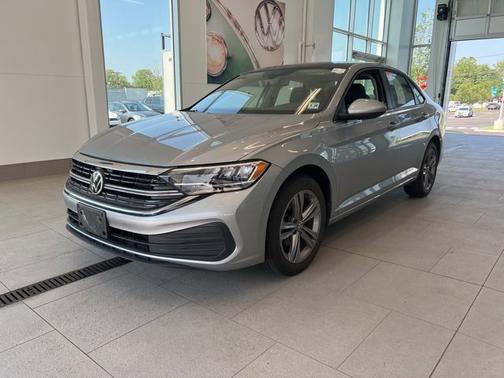 2023 Volkswagen Jetta 1.5T SE